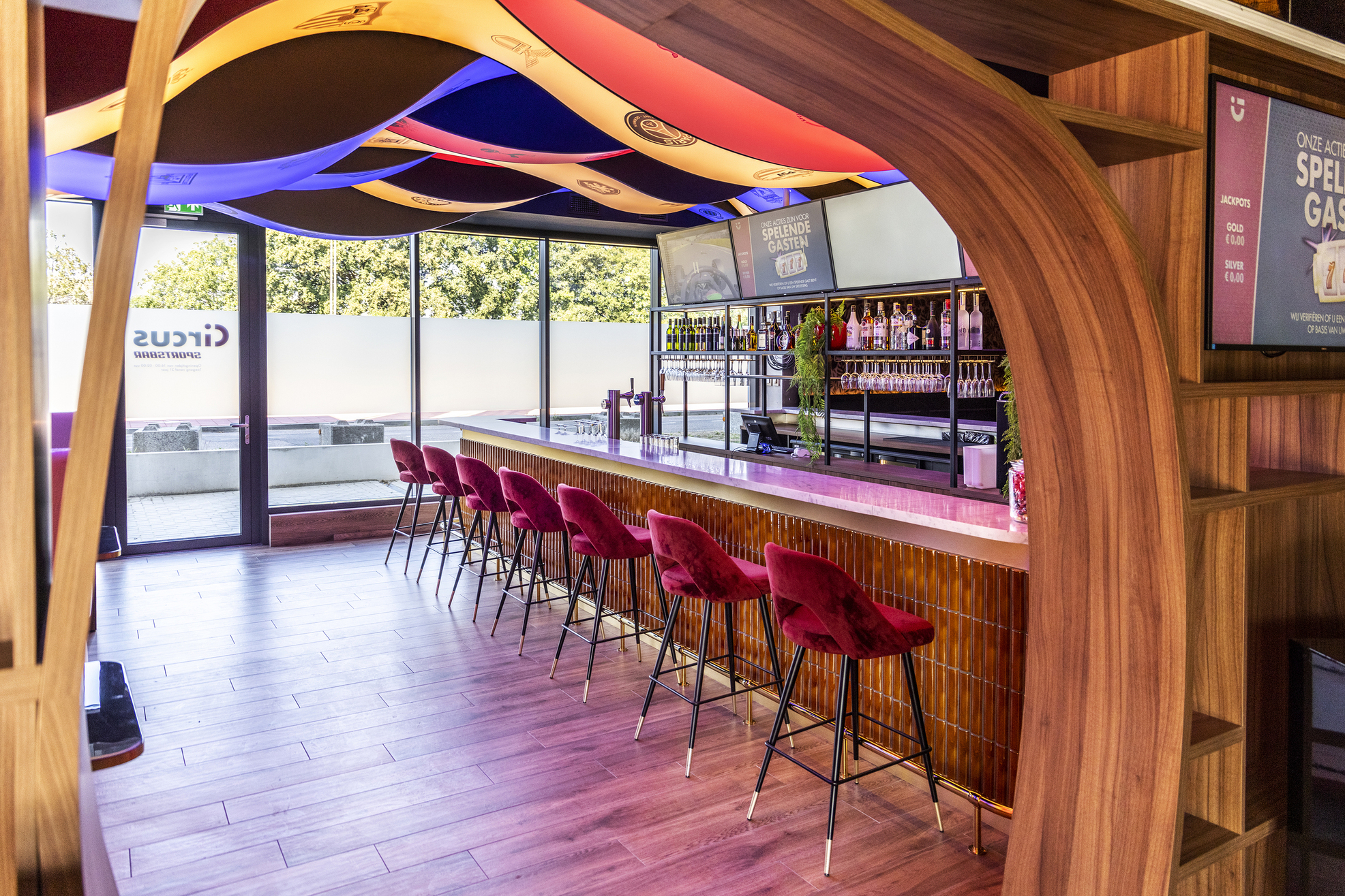 rl20220913_circus_gran_casino_maastricht_airport_hr_a4.008.jpg
